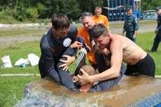 Гори ясно: комсомольские огнеборцы стали вторыми на краевых соревнованиях по пожарно-прикладному спорту 