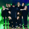 Мальчишки и девчонки исполнили танец нефти — newsvl.ru
