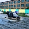 По направлению с Чуркина в центр там уже около 30 сантиметров воды — newsvl.ru