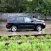 Во время даже небольших дождей многие дороги Владивостока уходят под воду — newsvl.ru