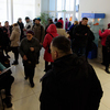 К 08:30 число желающих приобрести авиабилеты по субсидированным ценам достигло 257 человек  — newsvl.ru