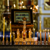 Православные ставят свечи в память о погибших — newsvl.ru