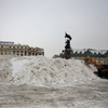 Временной площадкой для складирования снега стала центральная площадь — newsvl.ru