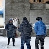 Снегопад не остановил торговлю цветами — newsvl.ru