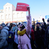 Некоторые активисты пришли с плакатами — newsvl.ru