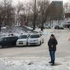 На Черемуховой на неочищенном склоне столкнулись три автомобиля — newsvl.ru