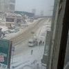 В районе Нейбута, 87 снег не убран вдоль дорог и возле автобусной остановки — newsvl.ru