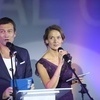Актер Андрей Чернышов, известный по сериалу "Исцеление любовью", и его супруга Мария были ведущими во второй половине награждения — newsvl.ru