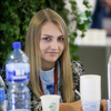 Девушки с улыбкой и знанием дела рассказывали посетителям о новых проектах и достижениях своих организаций — newsvl.ru