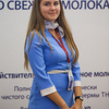 Девушки-волонтеры помогали участникам форума — newsvl.ru
