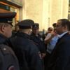 Долгачева и Афонина не пускают внутрь, так как "сломан замок" — newsvl.ru