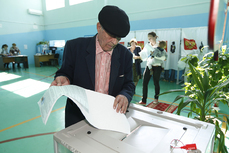 Передача бюллетеней для повторного голосования идет в Хабаровском крае
