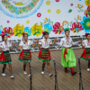 На Сорочинской ярмарке все в лучших украинских традициях: песни, танцы, костюмы — newsvl.ru
