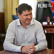 Глава Владивостока Виталий Веркеенко сообщил в соцсетях о своей отставке