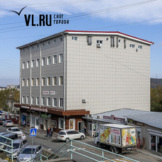 На Сабанеева во Владивостоке снесут незаконно построенные четыре этажа торгового центра 