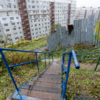 По этой лестнице ежедневно ходят жители окрестных домов — newsvl.ru