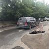 На фонтанной после проливных дождей образовалась яма в дорожном полотне — newsvl.ru
