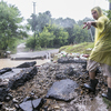 Водные потоки угрожают смыть весь район — newsvl.ru