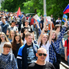 Молодежь кричала, что уважает закон и цитировала Конституцию (а митинг против коррупции на памятнике Макарова все ж таки был несогласован)) — newsvl.ru
