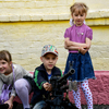 Детки с интересом рассматривали ПКМС — одну из новых версий пулемета Калашникова — newsvl.ru