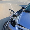 Мотоцикл "подцепил" бампер малолитражки — newsvl.ru