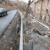 Бордюры не выдержали напора воды из-за отсутствия ливневок — newsvl.ru