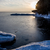 Ледяной рассвет во Владивостоке: футуристические пейзажи Уссурийского залива — newsvl.ru