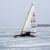 Спортсмены готовят лодки заранее и настраивают парус по ходу гонок — newsvl.ru