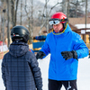 По словам инструкторов, в целом любой человек может научиться кататься на горных лыжах и сноуборде за 10 занятий (1 занятие — 1 час) — newsvl.ru