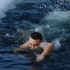 К массовым крещенским купаниям настоящие "моржи" относятся неодобрительно — newsvl.ru