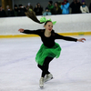 Фигуристы постарше исполнили танец «подружки» — newsvl.ru