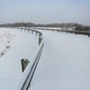 Съезд находится недалеко от золоотвала, в ста метрах от первого съезда с трассы — newsvl.ru