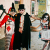 Самыми популярными цветами для костюмов были красный, чёрный и белый — newsvl.ru