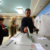 Голосование за Александра Ролика прошло в холле администрации края  — newsvl.ru