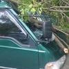 Здесь упавшее дерево придавило микроавтобус Hyundai — newsvl.ru