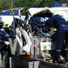Для вызволения пострадавших из автомобиля прибыли спасатели — newsvl.ru