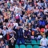 Зрители на трибунах радуются вместе со своими чемпионами — newsvl.ru