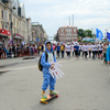 Уставшая шагать молодёжь катилась со склонов на скейтах и велосипедах — newsvl.ru