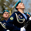 Военнослужащие подразделений ВДВ приняли участие в военном параде в Артеме — newsvl.ru