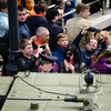 Тысячи горожан приехали на центральную площадь на парад Победы — newsvl.ru