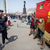 Одежда и оружие военных лет стали главным реквизитом для фотографий — newsvl.ru