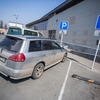 Парковка для инвалидов у ТЦ "Парус" всегда занята — newsvl.ru