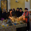 Верующие ставили свечи за упокой родственников, друзей и знакомых — newsvl.ru