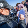 На несанкционированную акцию собралось около ста человек — newsvl.ru