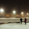Ветер сметал падающий снег в сугробы — newsvl.ru