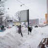 Работники коммерческих структур приступили к уборке прилегающих территорий — newsvl.ru
