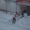 Работники частных предприятий приступили к уборке прилегающей территории — newsvl.ru