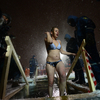 Девушки не боятся холодов — newsvl.ru