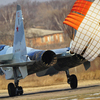 При посадке истребителя срабатывают тормозные парашюты — newsvl.ru