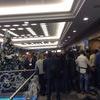 Перед пресс-конференцией наблюдался ажиотаж в холле центра международной торговли — newsvl.ru